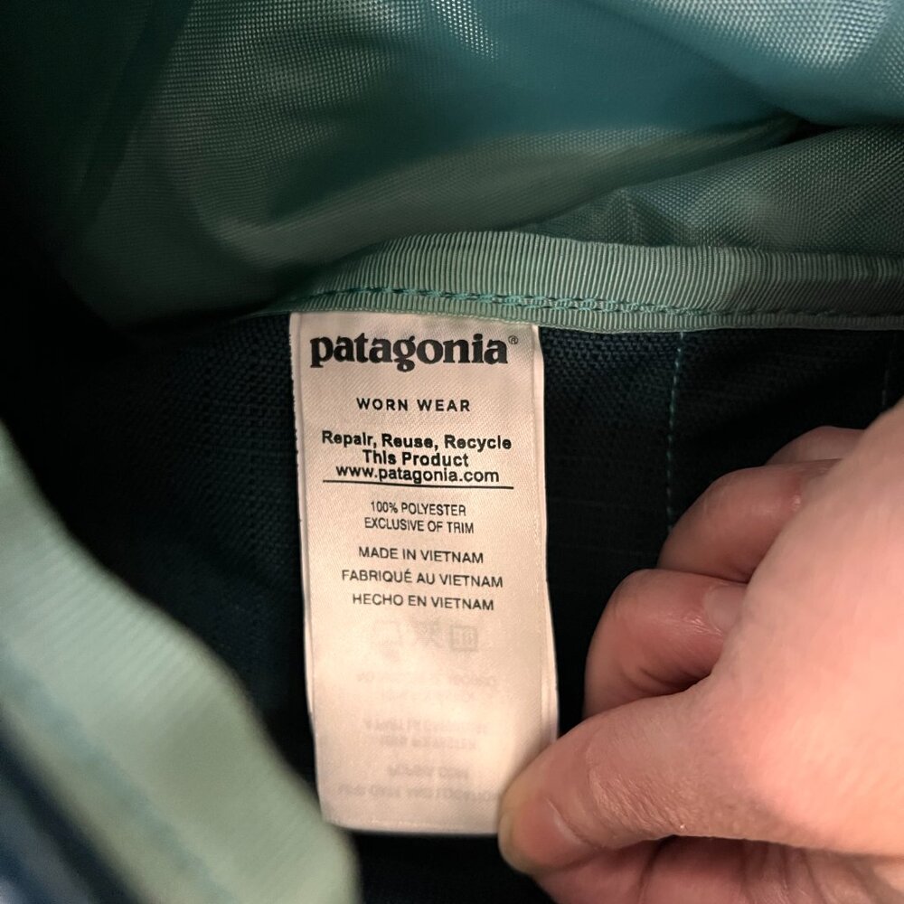 Patagonia Black Hole Duffel 45L - Picture 3 of 15